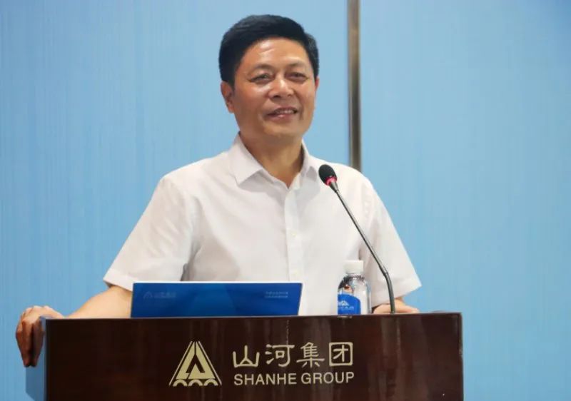 楚商联合会授予湖北楚德律所被「常务理事单位」荣誉称号  (图2)