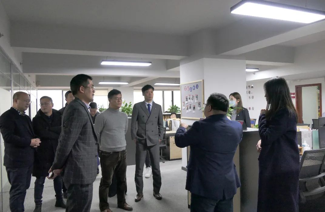 湖北优秀律所赴楚德参观交流活动圆满举办(图3)