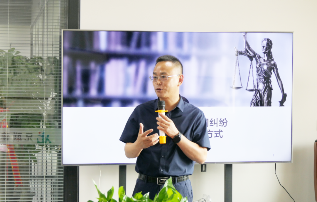 楚德走进兄联建设，专题培训讲座会议圆满成功(图5)