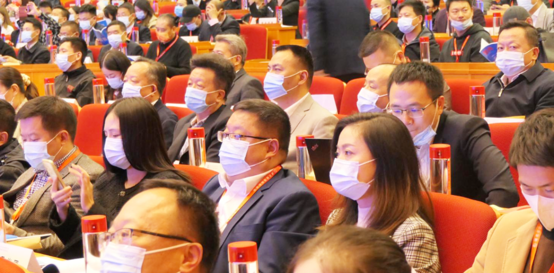 楚德律所吴俊国主任出席湖北省楚商联合会第三届一次会员代表大会(图4)