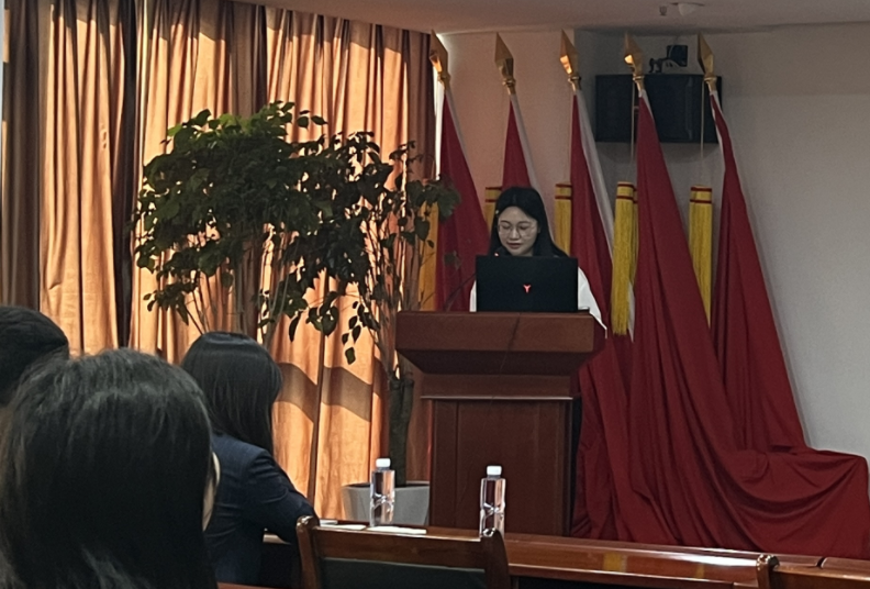 昨日，受顾问单位中建建工建设有限公司之邀，湖北楚德律师事务所为其精心准备并开展一次以《建筑房地产企业合规管理》为主题的法律知识专题培训讲座，精彩专业的讲座获得邀请单位的连连好评。    首先带来讲座分(图4)