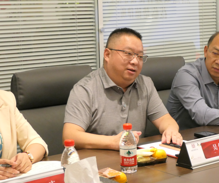 黄石市地方金融工作局局长亲临楚德参观指导(图4)
